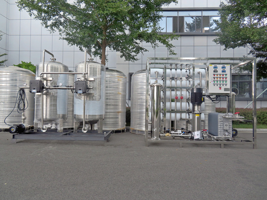 5噸/小時工業(yè)用超純水設(shè)備_熔噴布生產(chǎn)用去離子超純水機